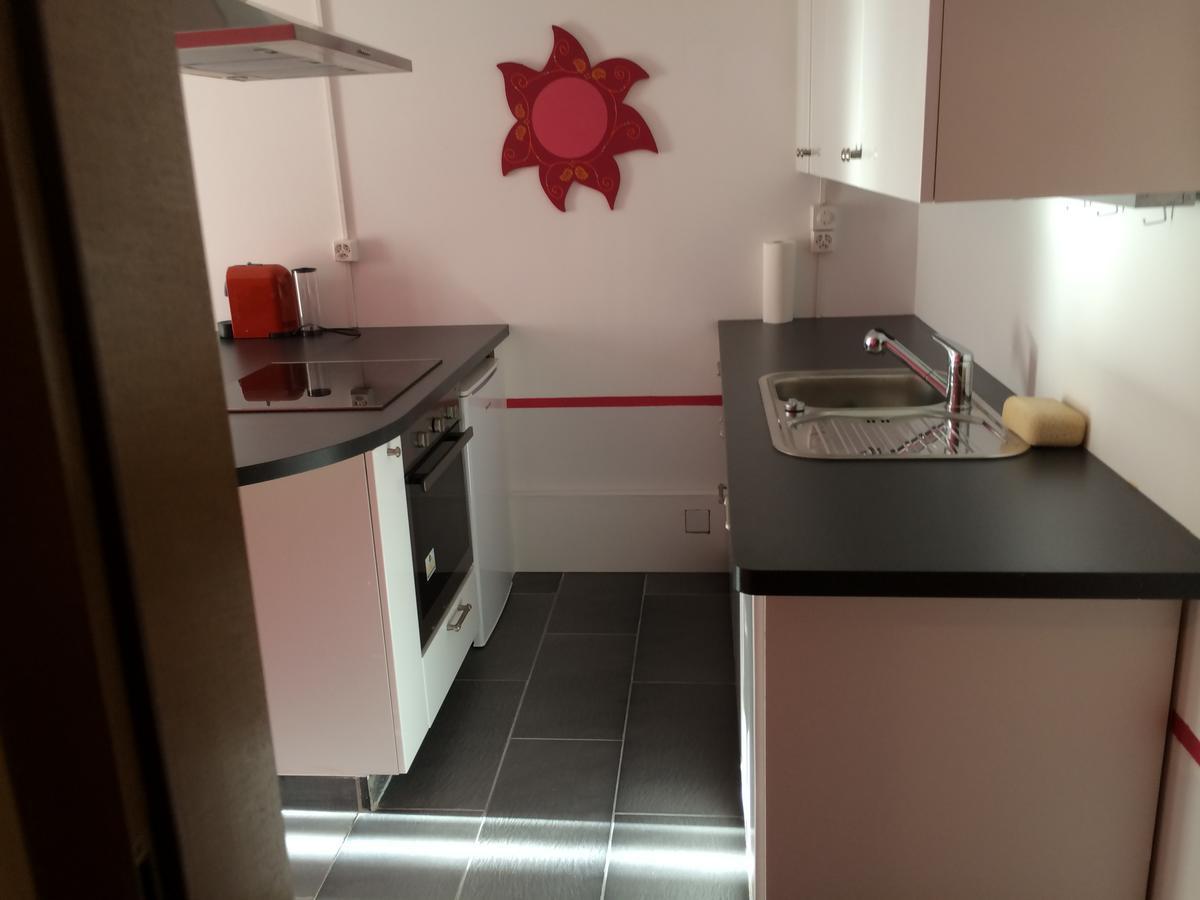 Bnb Parisod Aigle Buitenkant foto